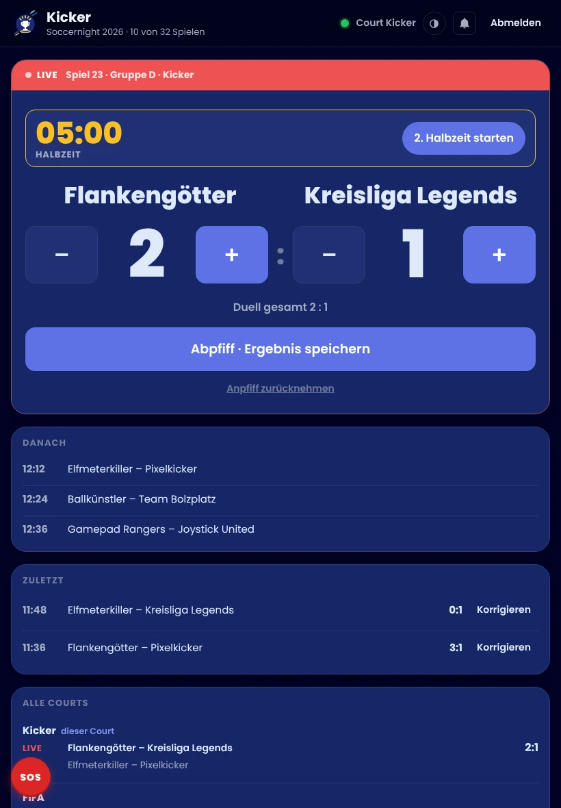 Court-Bedienung am Handy: farbiges Live-Band, Spieluhr in der Halbzeit, Zähler mit Plus und Minus, Abpfiff-Knopf und die Listen „Danach“, „Zuletzt“ und „Alle Courts“